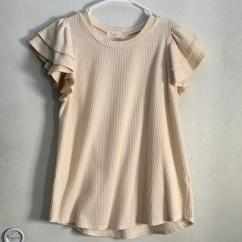 La Coqueta Cream Ruffle-Sleeve Women's Top